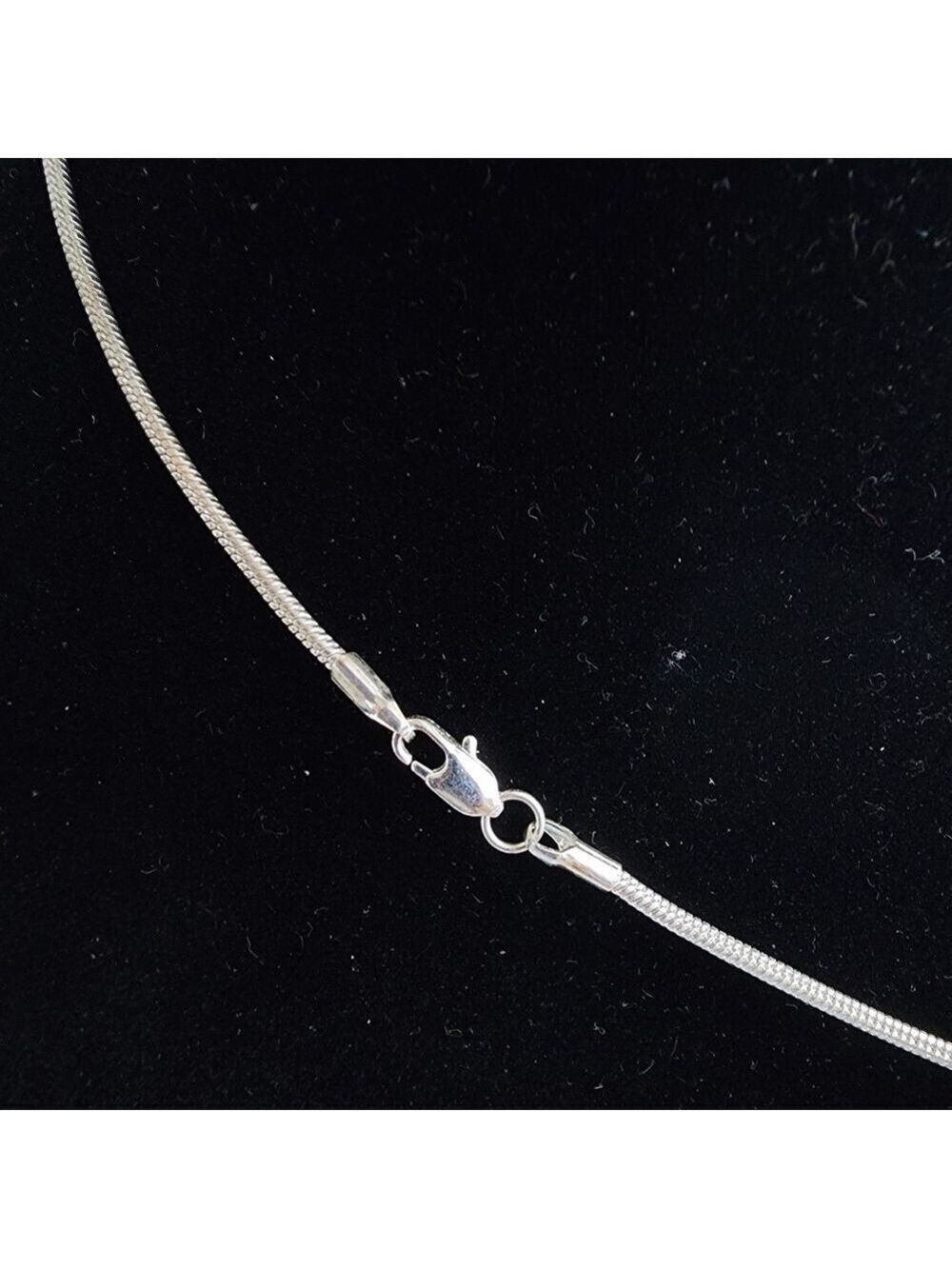 GO CATS bling Brooch pendant Silvertone necklace - Picture 4 of 5